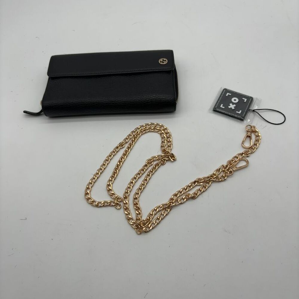 Gucci Black Pebbled Leather Snap Wallet with Gold-Tone Logo Snap